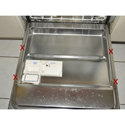 Обводной отопительный агрегат посудомоечной машины Whirlpool DWH B00 W для горячего водоснабжения